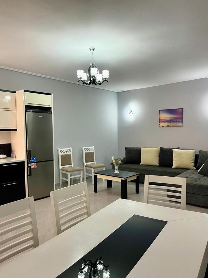 Imperial Apartments Ksamil Eksteriør billede
